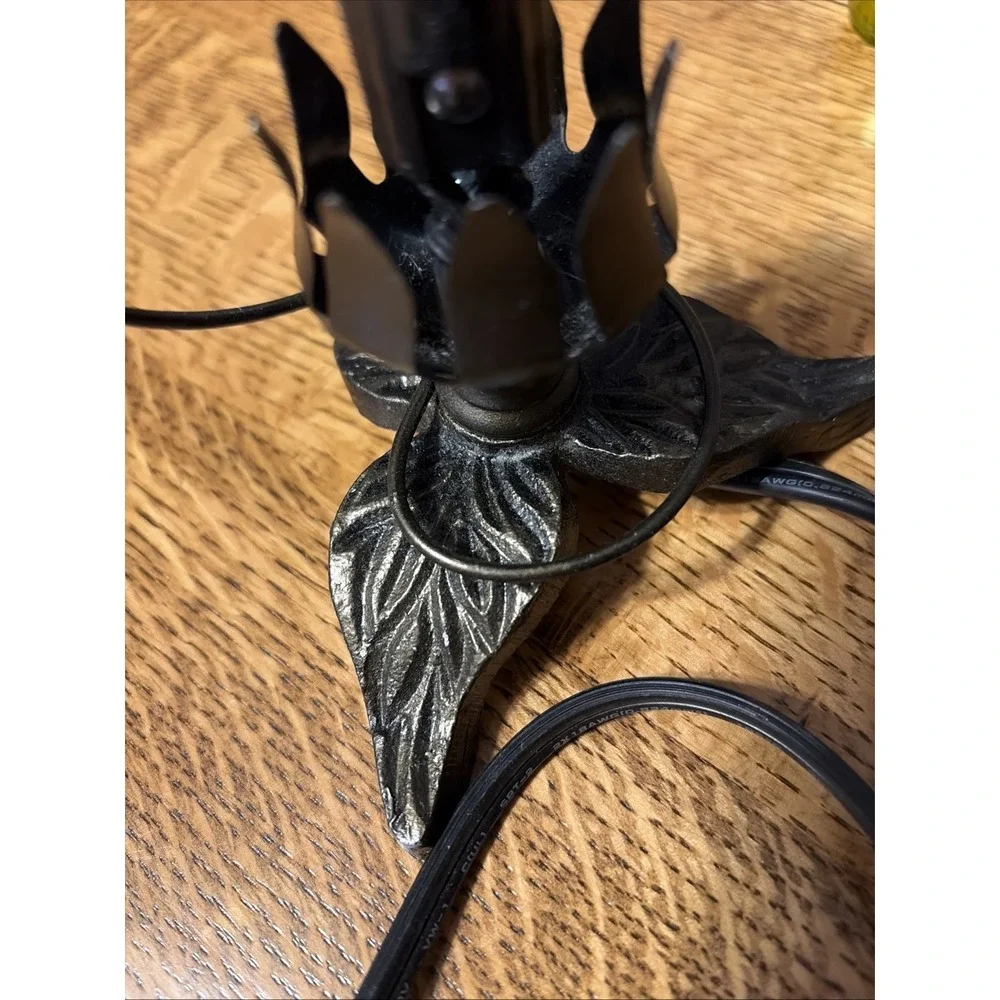 10.5‎ Inch Hand Blown Mercury Glass Hummingbird Lilly Lamp